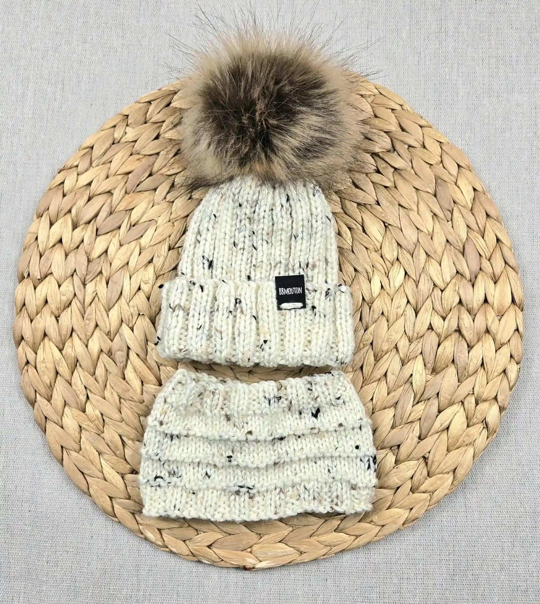 Tuque évolutive avec cache-cou